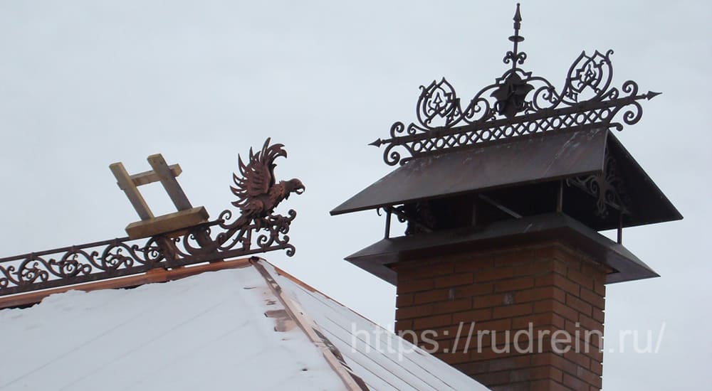 Декоративные элементы крыши дачи